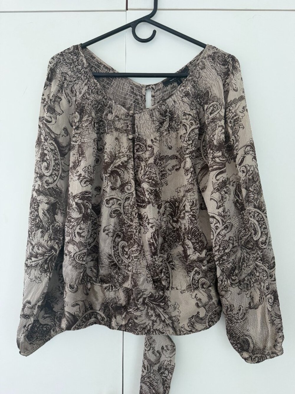 BCBGMaxAzria Silk Baroque Print Smocked Blouson Blouse Taupe Brown M